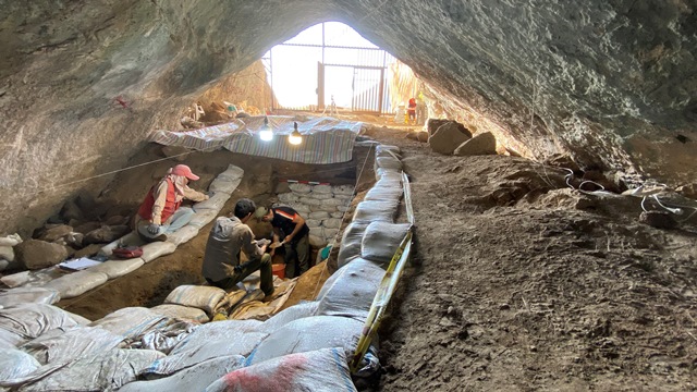 غار قلعه کرد آوج، قدیمی‌ترین سکونتگاه انسان در ایران/ سومین فصل از کاوش مشترک تیم ایران و فرانسه آغاز شد